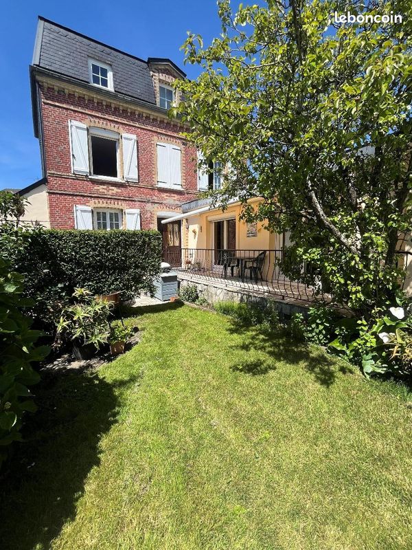 Maison 130 m² · à Bolbec · 130 m² · 246 000 €