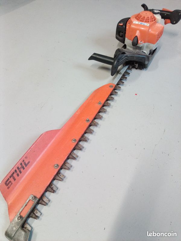 Taille-haie HS87R Stihl (pour pièces) (image 1)