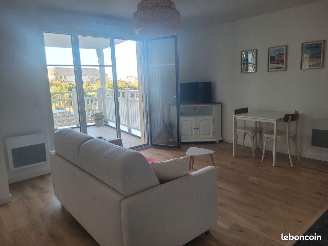 Appartement 2 pièces 45 m² · à Dinard · 45 m² · 820 €/mois
