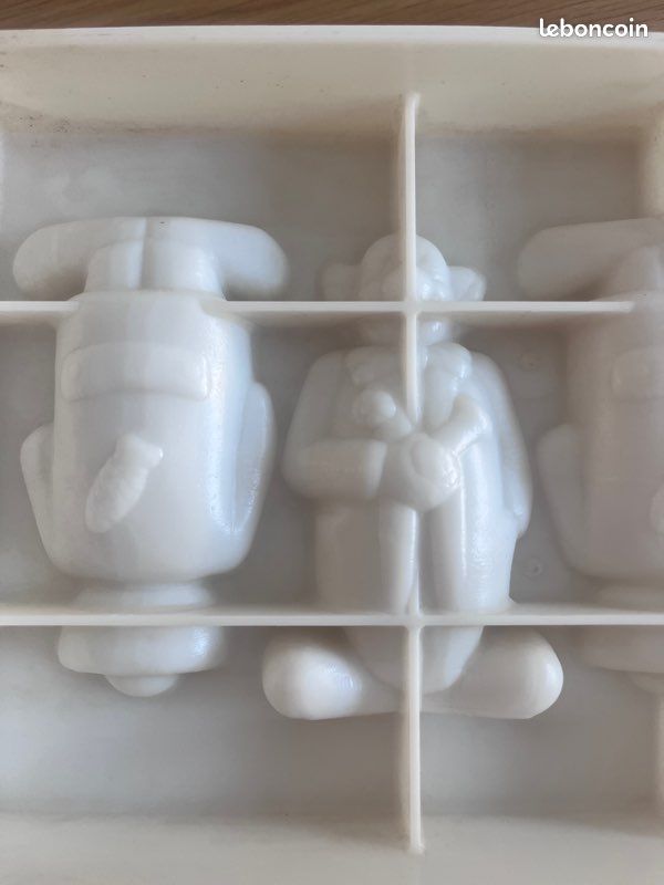 Plat Ancien Clown N°993 - Moule Céramique Coulée à Glissière Vintage
