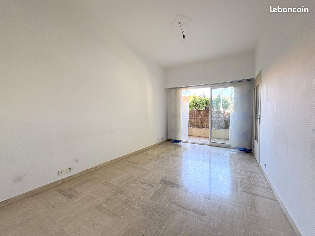 Appartement 1 pièce 29 m² · à Nice · 28,7 m² · 139 000 €