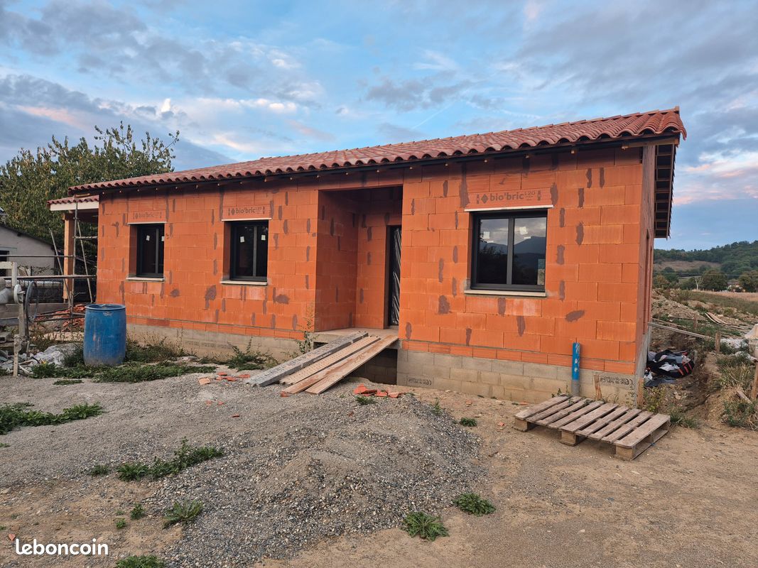 Maison 5 pièces 145 m² · à Montjoie-en-Couserans · 145 m² · 210 000 €