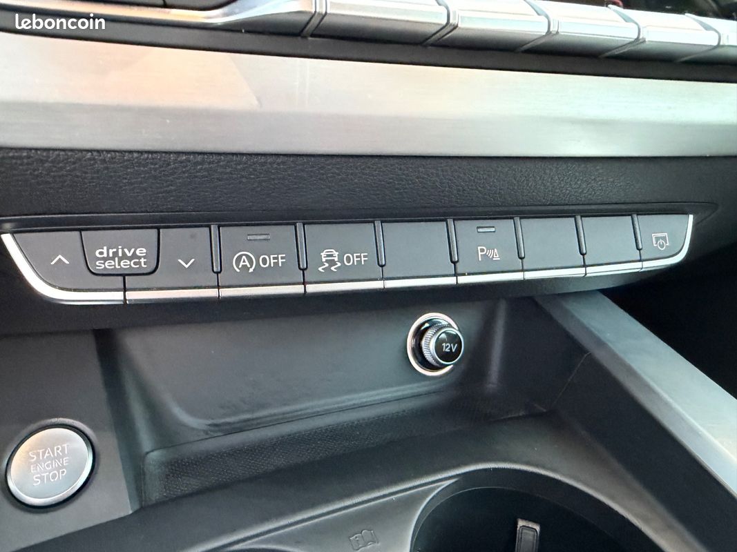 Audi A4 AVANT s line S-tronic (image 26)