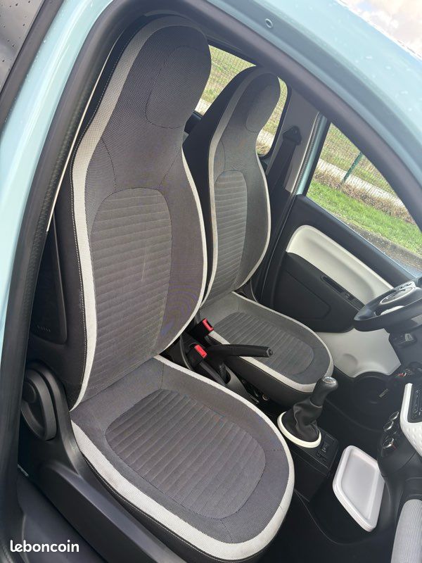 Twingo lll / Essence / Chaîne / Limited / Ct Ok / Rien à Prévoir / Garantie (image 5)
