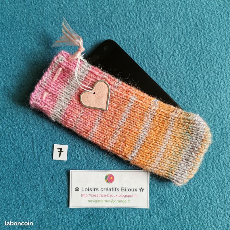 Pochettes étuis en laine tricotés pour téléphone portable (image 4)