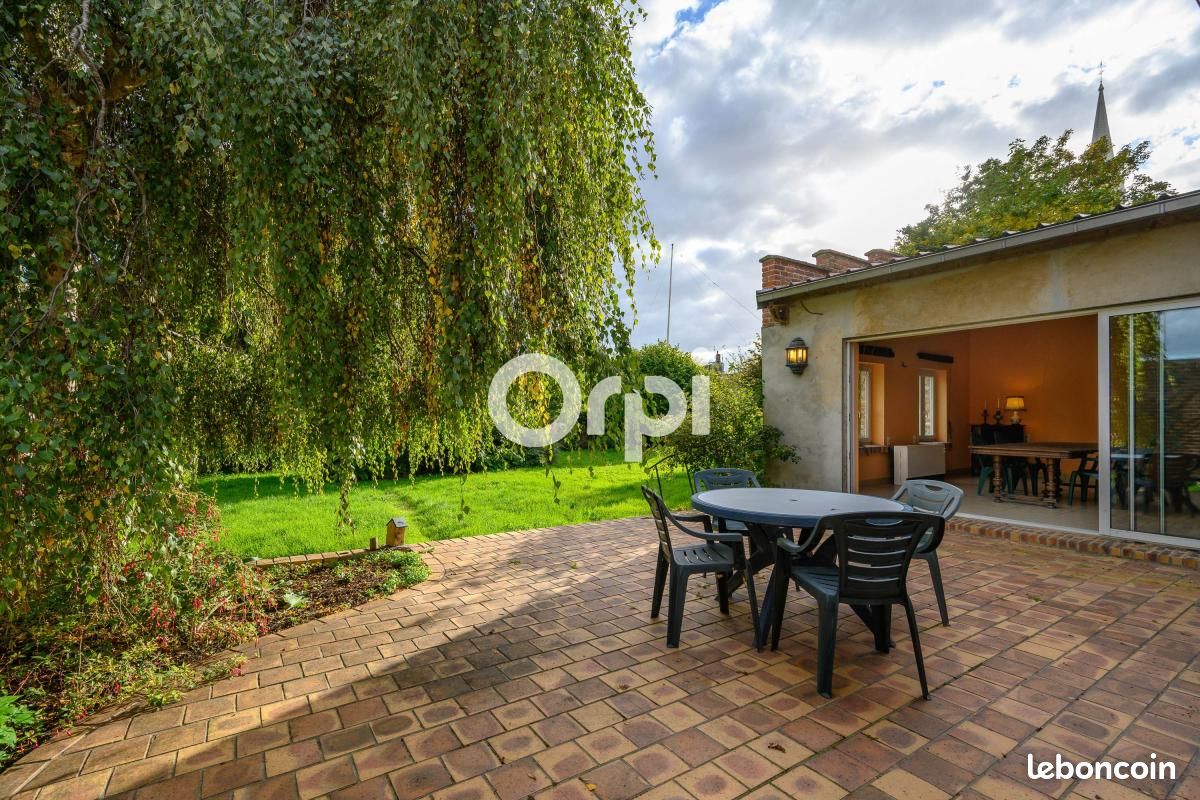 Maison 5 pièces 167 m² · à Estaires · 167 m² · 224 000 €