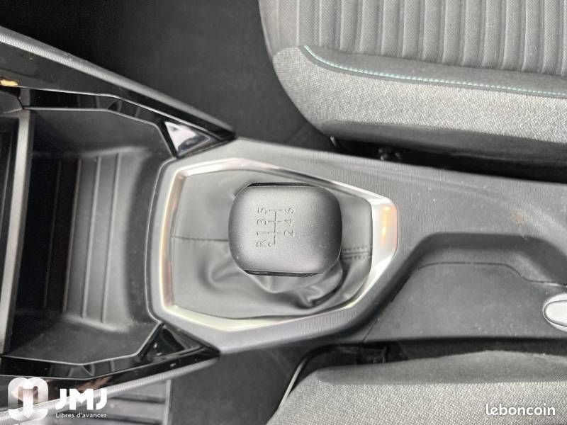 PEUGEOT 208 PureTech 100 S&S BVM6 Style (image 18)