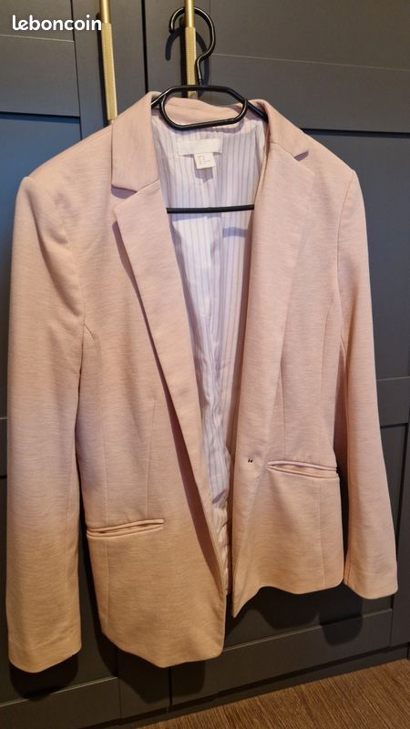 Lots blazers (image 2)