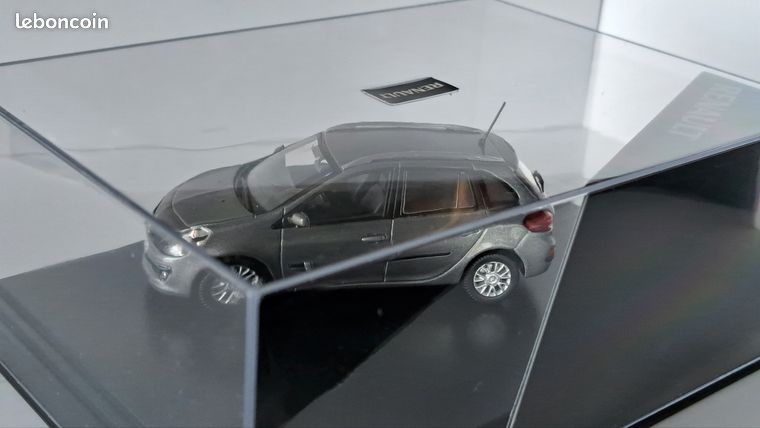 RENAULT CLIO ECO 2 1/43eme Norev Ref 7711425981 EUR 29