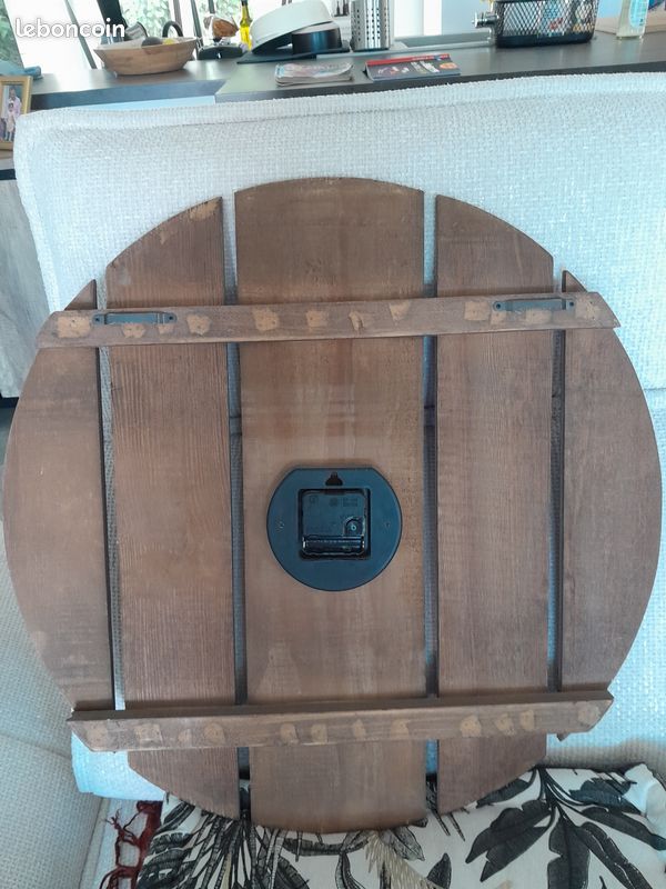 Horloge en bois (image 2)