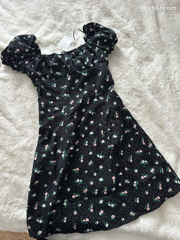 Robe En Dentelle Blanche H&M Taille 10 - Coupe Fit & Flare, Longueur Mini, Neuve Avec étiquettes