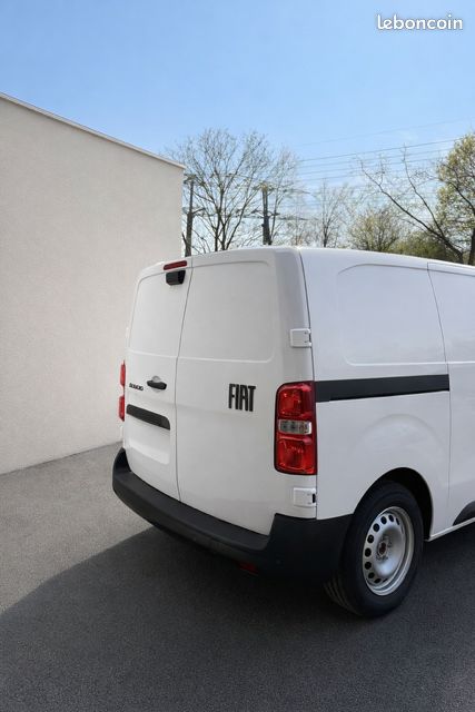 22 873 EUROS HT - SCUDO FOURGON M 120CV BM - Finition Pack Premium Connect Série 4 (image 4)