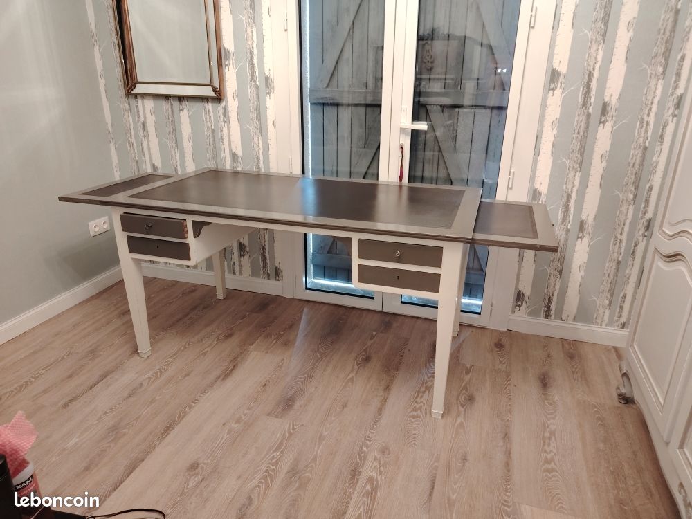 Bureau à tirettes en merisier relooké (image 6)