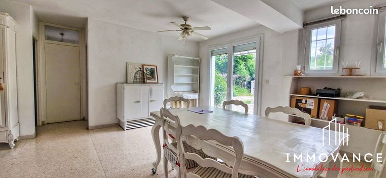 Villa 8 pièces 180 m² — 12