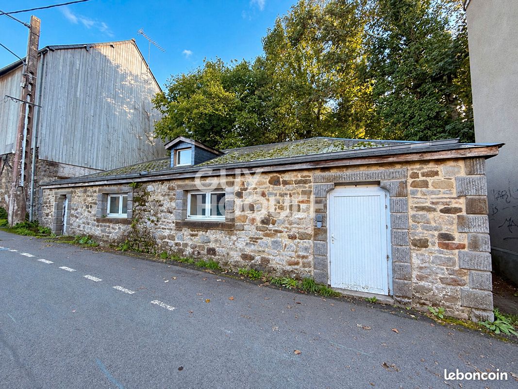 Maison 2 pièces 81 m² · à Dol-de-Bretagne · 81 m² · 76 000 €
