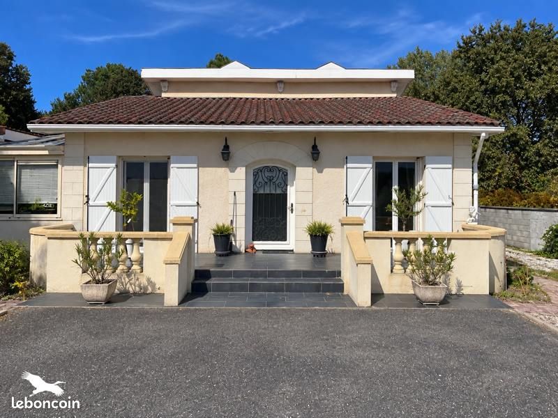 Maison 6 pièces 152 m² · à Pessac · 152 m² · 575 850 €