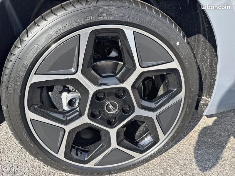 Opel Astra 1.2 Turbo Hybrid 145ch Ultimate e-DCT 6 (image 13)
