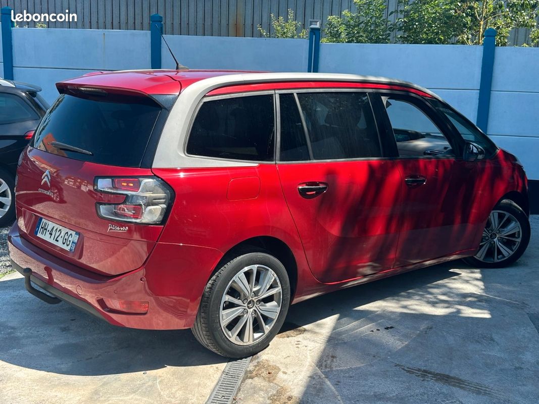 CITROËN C4 2.0 hdi 150Ch Grand Picasso / 7 places/ clim / gps/ FULL / plusieurs factures / 175000km (image 4)