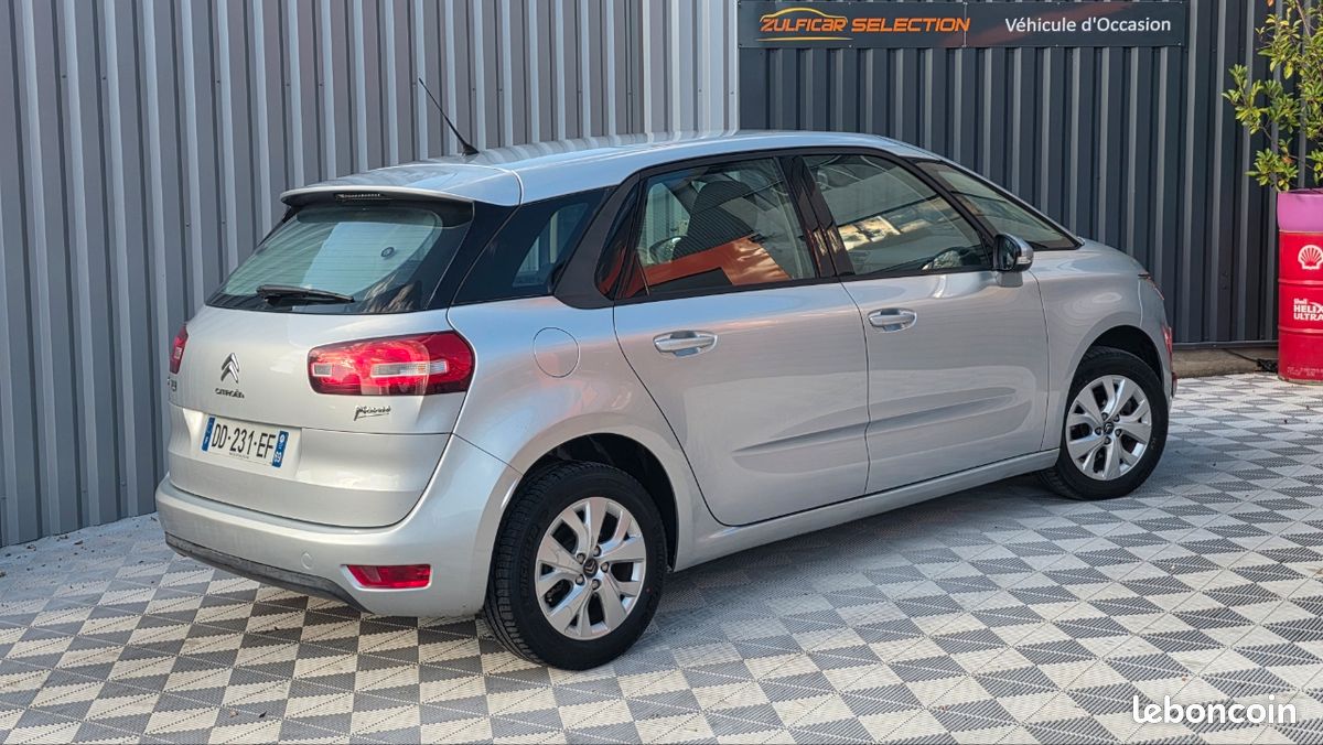 Citroen c4 picasso 1.6 e-hdi 115cv (image 2)