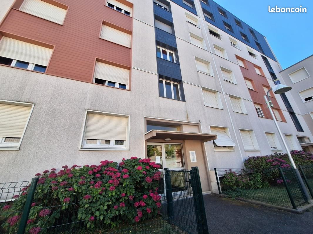 Appartement 3 pièces 70 m² · à Beaumont · 70 m² · 690 €/mois