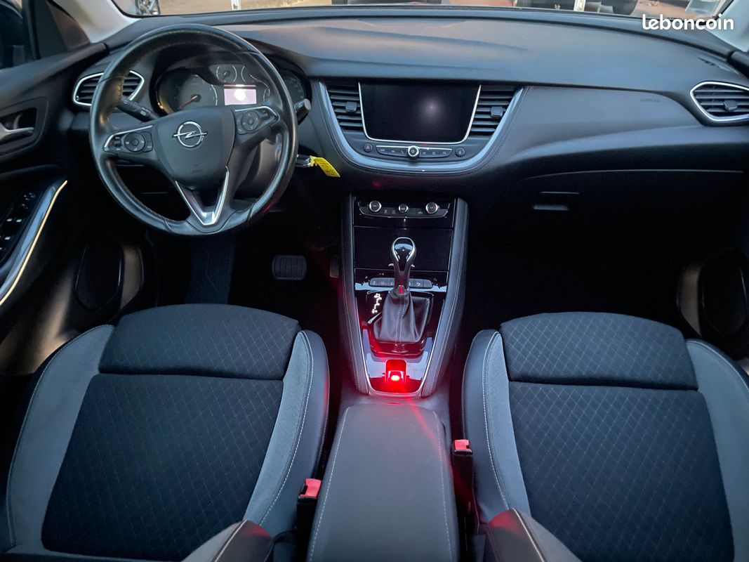 Opel grandland Turbo 130 BVA8 Edition +GPS +Caméra (image 5)