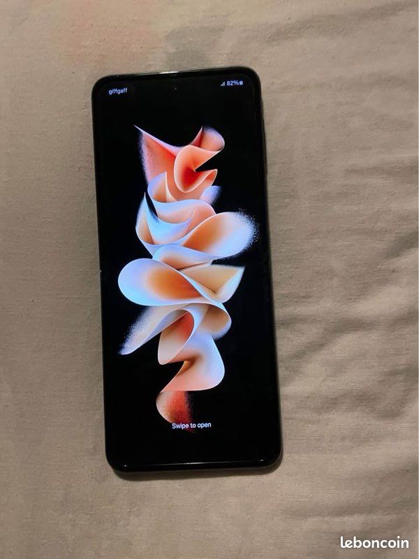 Samsung Galaxy Z Flip3 (image 14)
