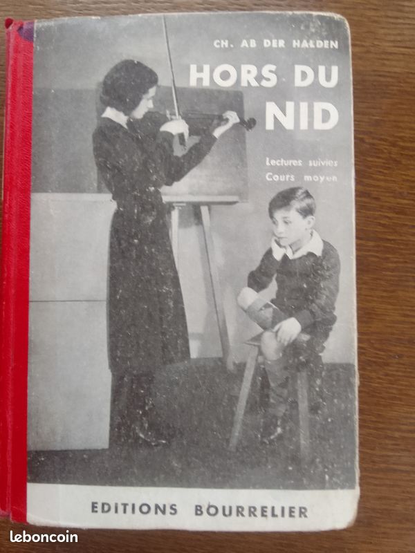Hors du nid livre ancien 1934 (image 1)