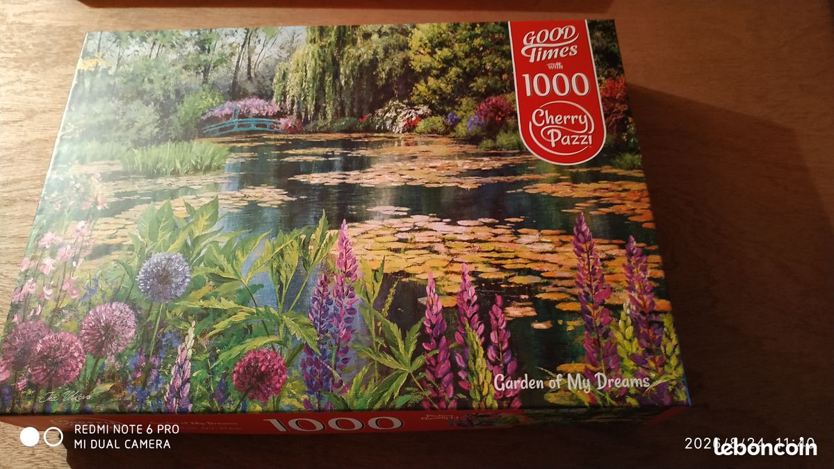 Puzzle 1000 pièces TBE complet (image 1)