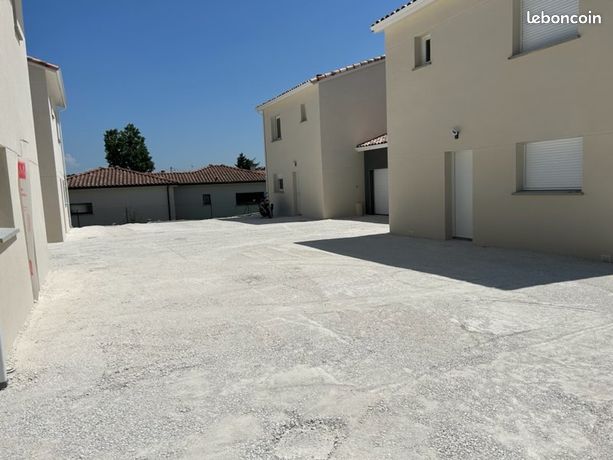 VILLA RT2012 petit lotissement