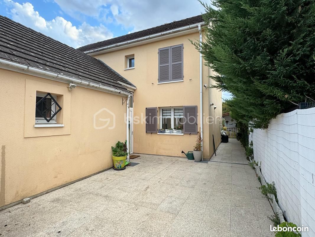 Maison 4 pièces 78 m² · à Bailly-Romainvilliers · 78 m² · 412 000 €