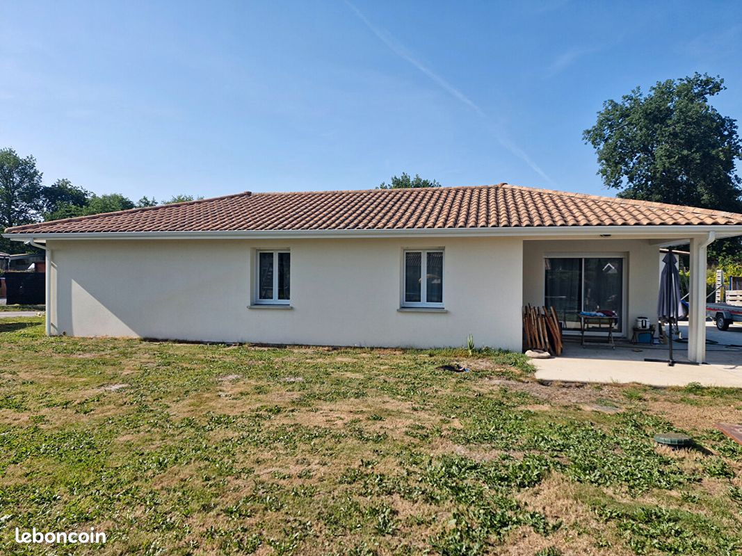 Maison 4 pièces 85 m² · à Salles · 85 m² · 339 000 €