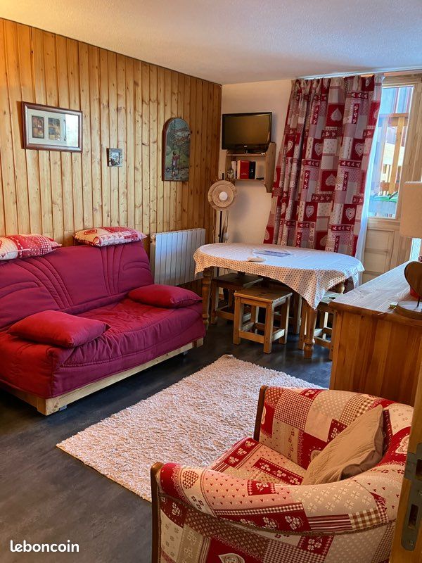 Location studio la Plagne du samedi premier mars au samedi neuf mars ( ou du dimanche au dimanche) (image 2)