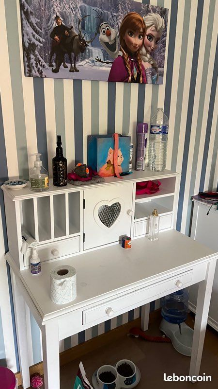 Meubles pour enfants très bon état (image 2)