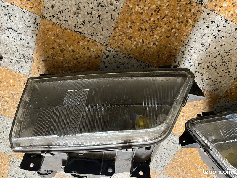 Paire de phare Peugeot 605 ph1 (image 2)