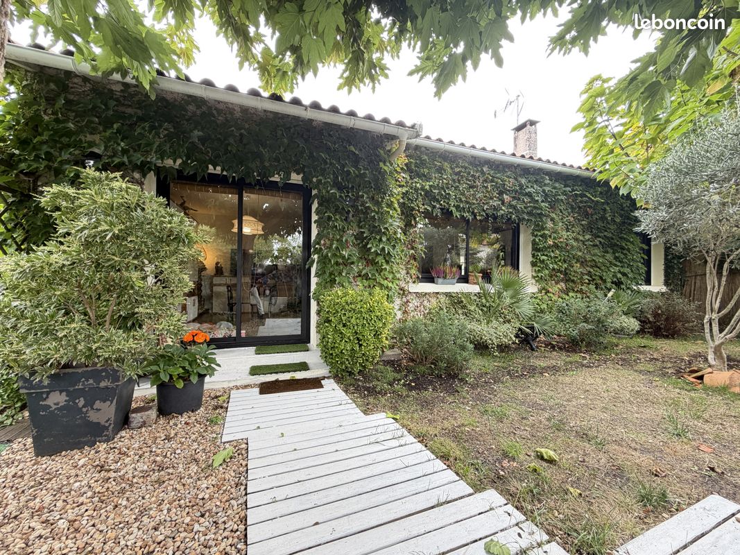 Maison 4 pièces 91 m² · à Mérignac · 91 m² · 378 000 €