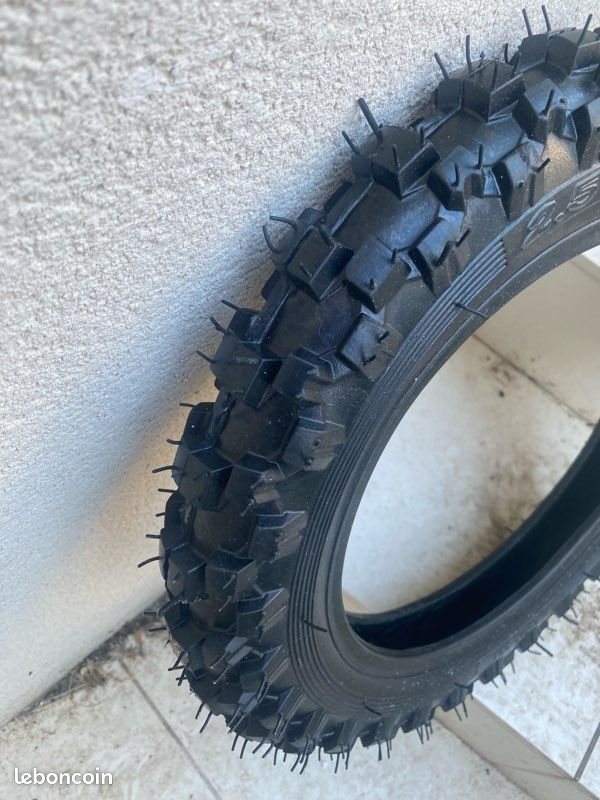 Pneu moto cross 250-10 (image 2)