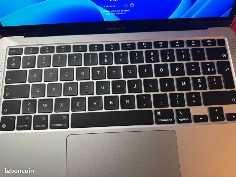 APPLE MacBook AIR (2020) 13 pouces (image 2)