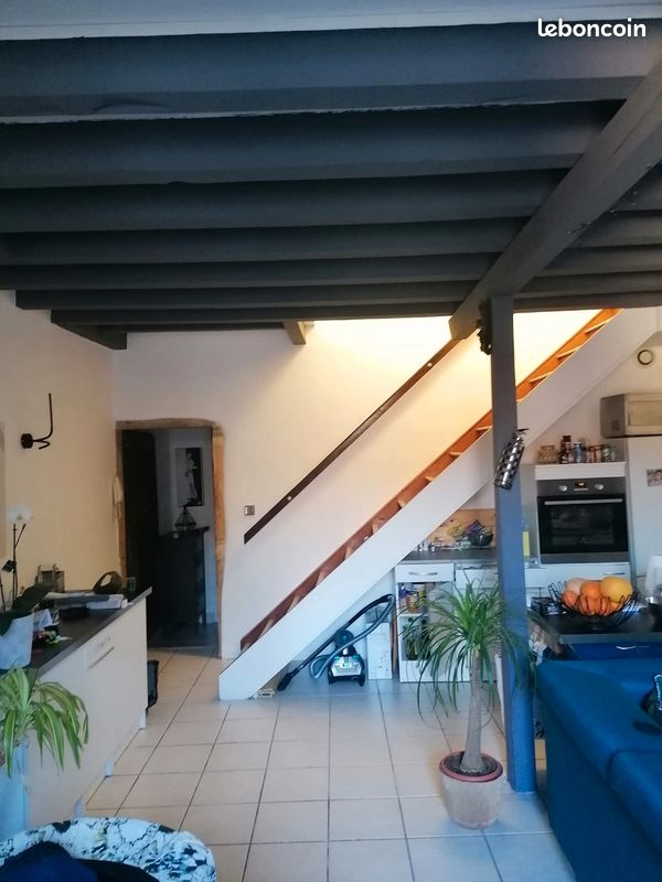 Appartement 3 pièces 72 m² · à Villefranche-sur-Saône · 72 m² · 140 000 €