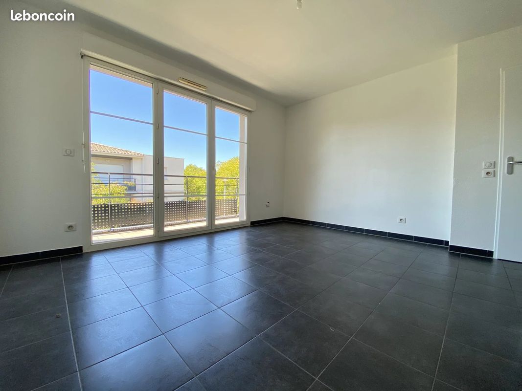 Appartement 2 pièces 44 m² · à Saint-Médard-en-Jalles · 44 m² · 154 000 €