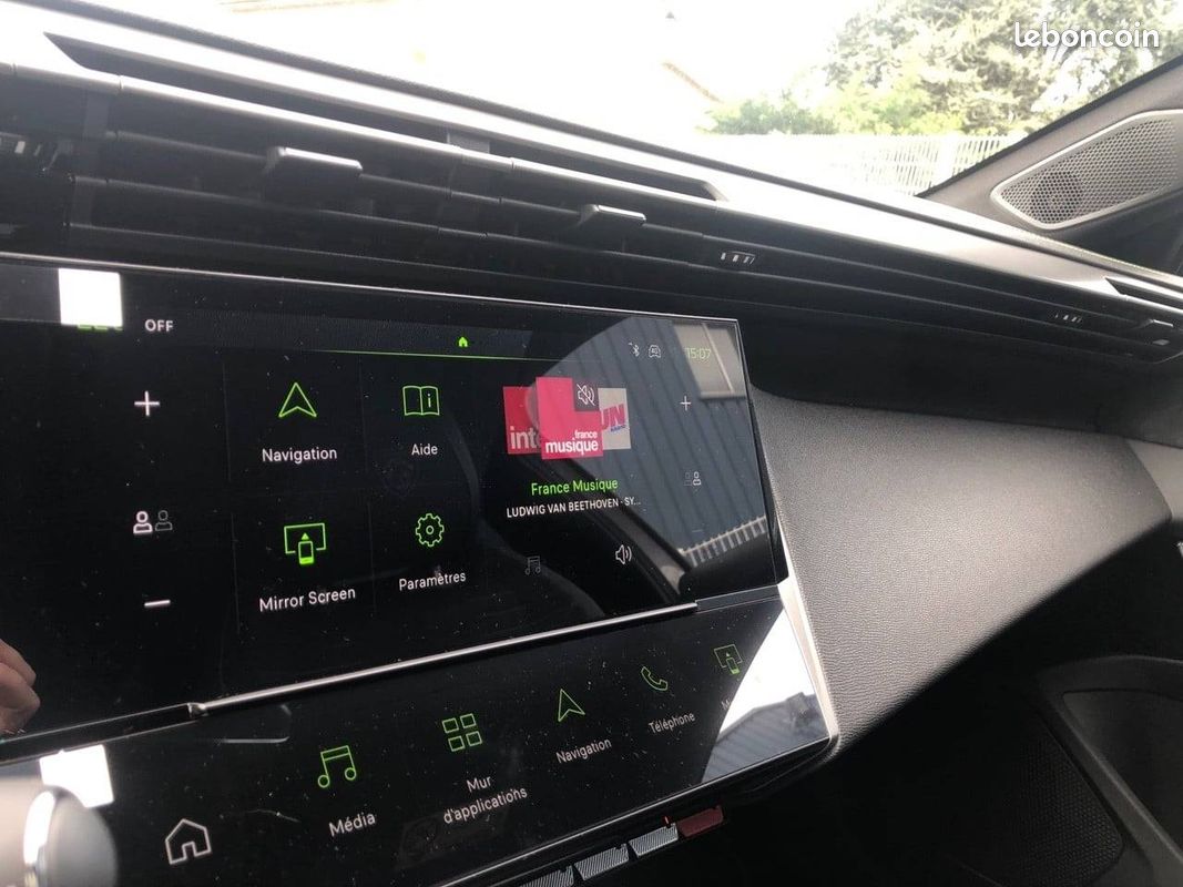 PEUGEOT 408 Hybrid 145 e-DCS6 GT (image 12)