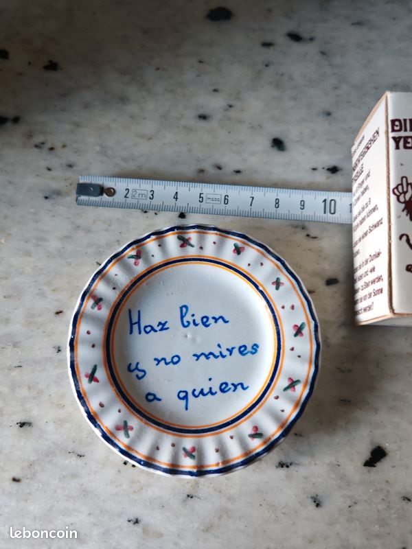 Petite assiette (image 1)