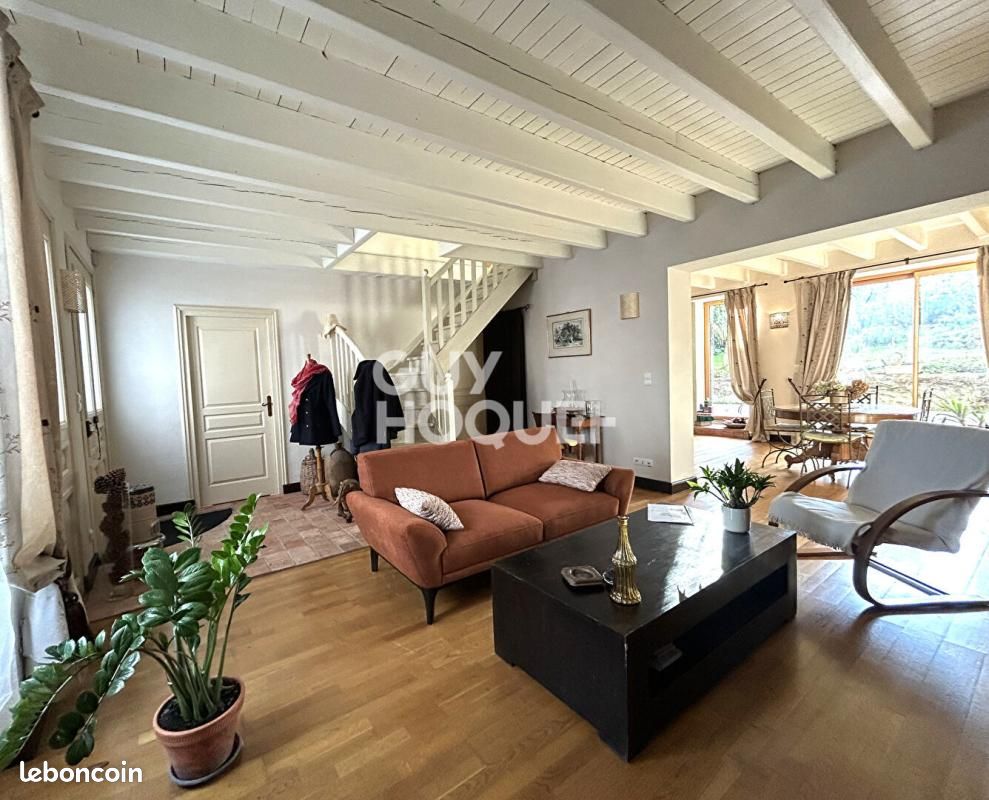 Maison 7 pièces 206 m² · à Montbert · 206 m² · 391 440 €