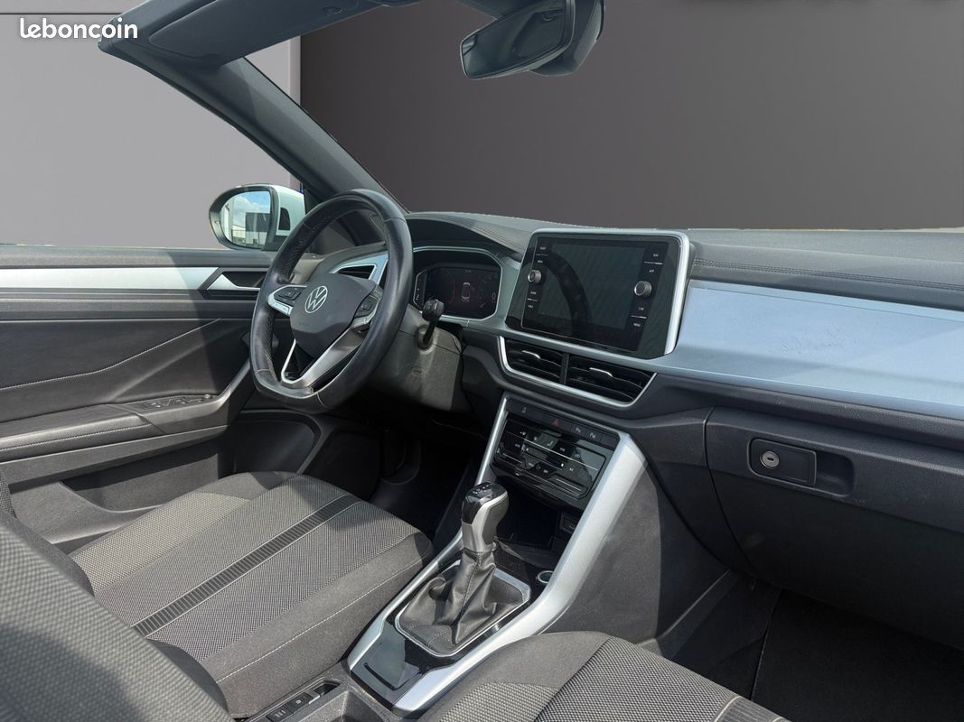 VOLKSWAGEN T-ROC CABRIOLET 1.5 TSI EVO 150 Start/Stop DSG7 Style Garantie 12 mois (image 9)