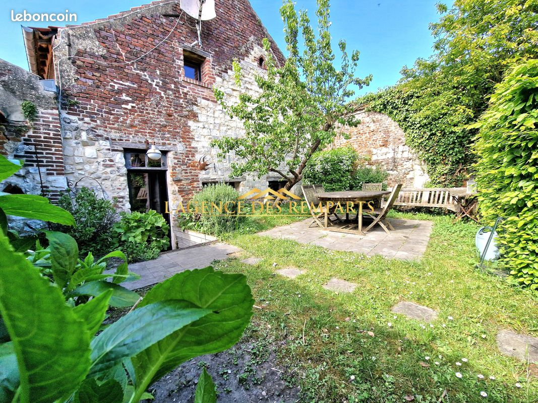Maison 7 pièces 170 m² · à Montreuil-sur-Mer · 170 m² · 467 250 €