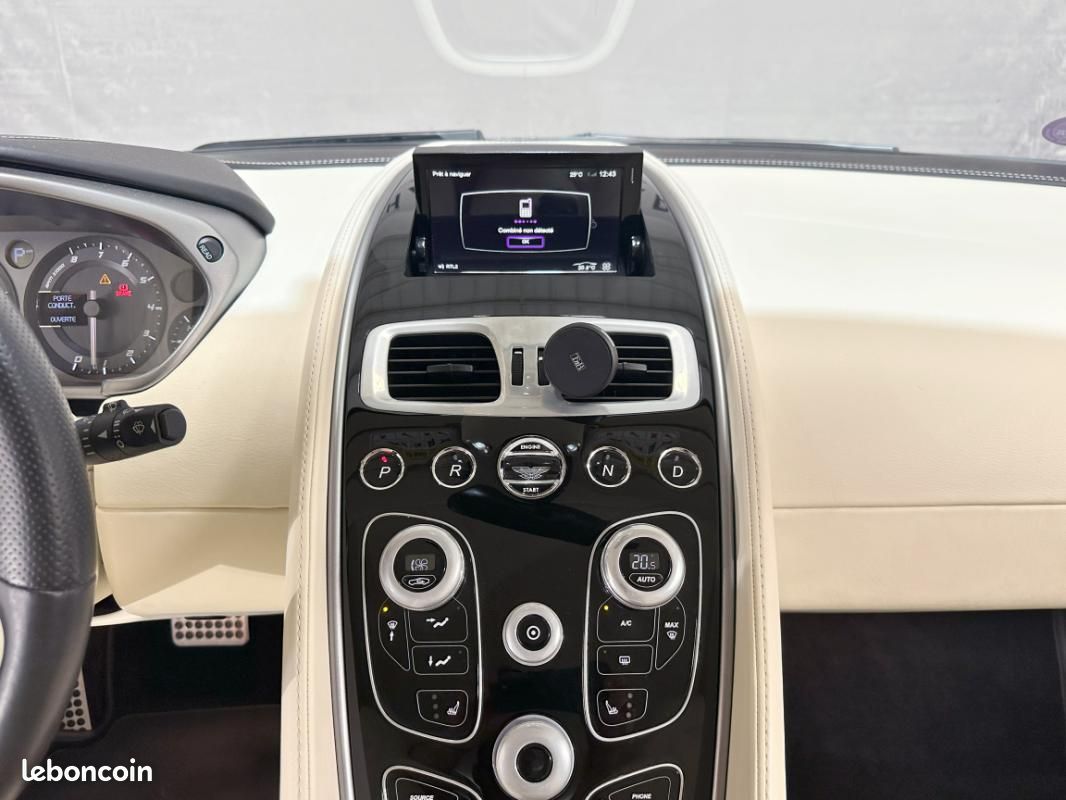Aston Martin Vanquish Coupé V12 565 ch Touchtronic 2 A (image 14)