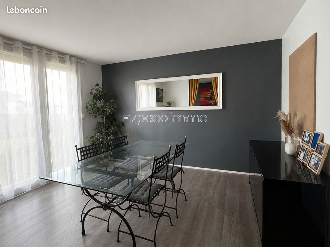 Appartement 3 pièces 65 m² · à Bois-Guillaume · 65 m² · 820 €/mois