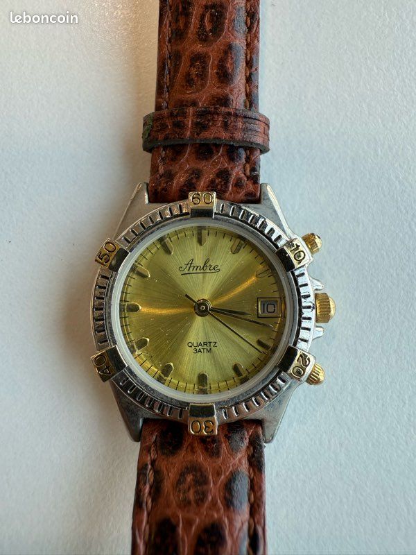 Montre Ambre Quartz 3ATM – Élégance vintage dorée Montres Bijoux