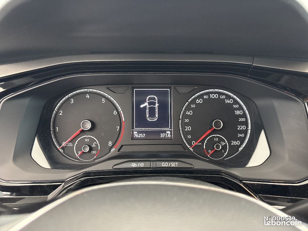 Volkswagen Polo 1.0 TSI 95 S&S BVM5 Connect (image 12)