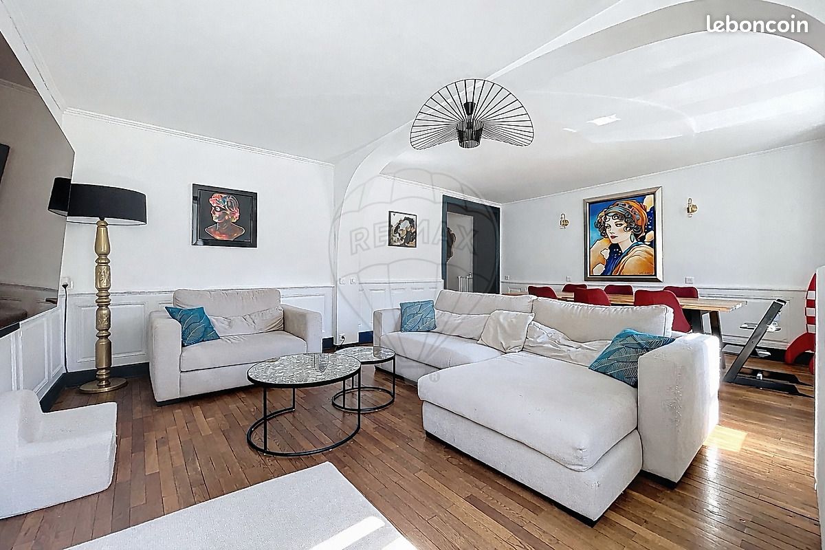Appartement 4 pièces 130 m² · à Montbéliard · 130 m² · 218 000 €
