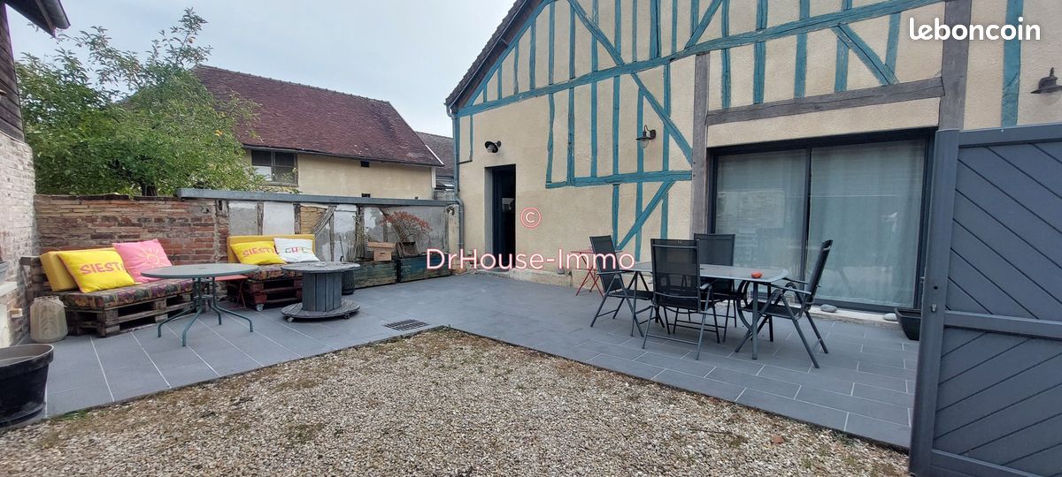 Maison 7 pièces 200 m² · à Bréviandes · 200 m² · 290 000 €